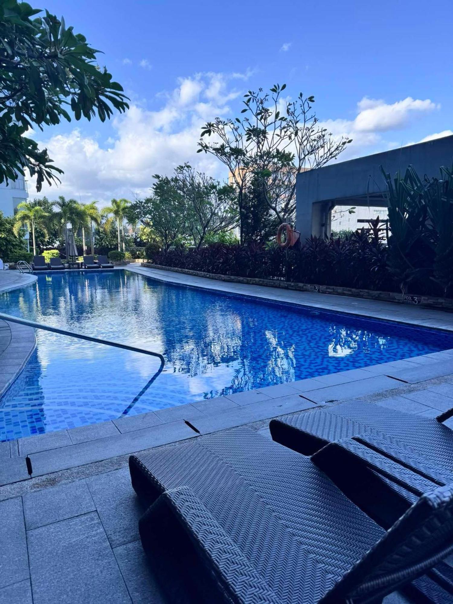 Velvet Ph Aparthotel Manila